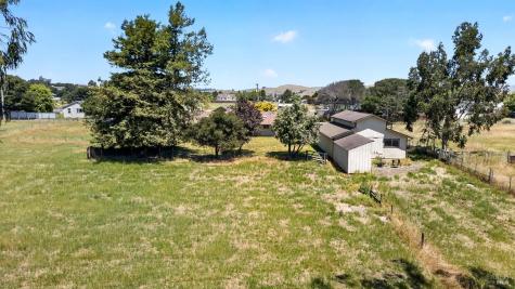 65 Mcbrown Road Petaluma CA 94952