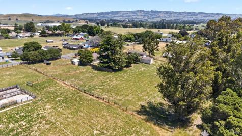 65 Mcbrown Road Petaluma CA 94952