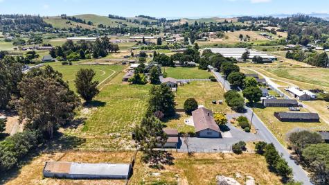 65 Mcbrown Road Petaluma CA 94952