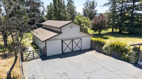 65 Mcbrown Road Petaluma CA 94952