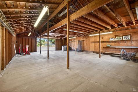 65 Mcbrown Road Petaluma CA 94952