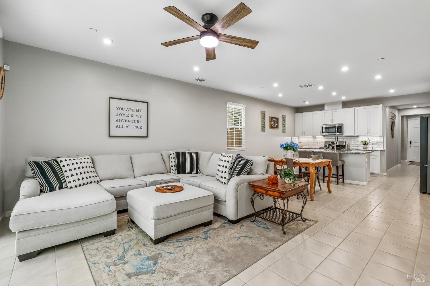 155 Arbor Grove Dixon CA 95620