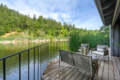 6760 Giovanetti Road Forestville CA 95436
