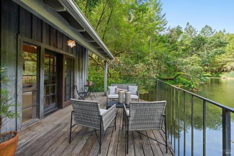 6760 Giovanetti Road Forestville CA 95436