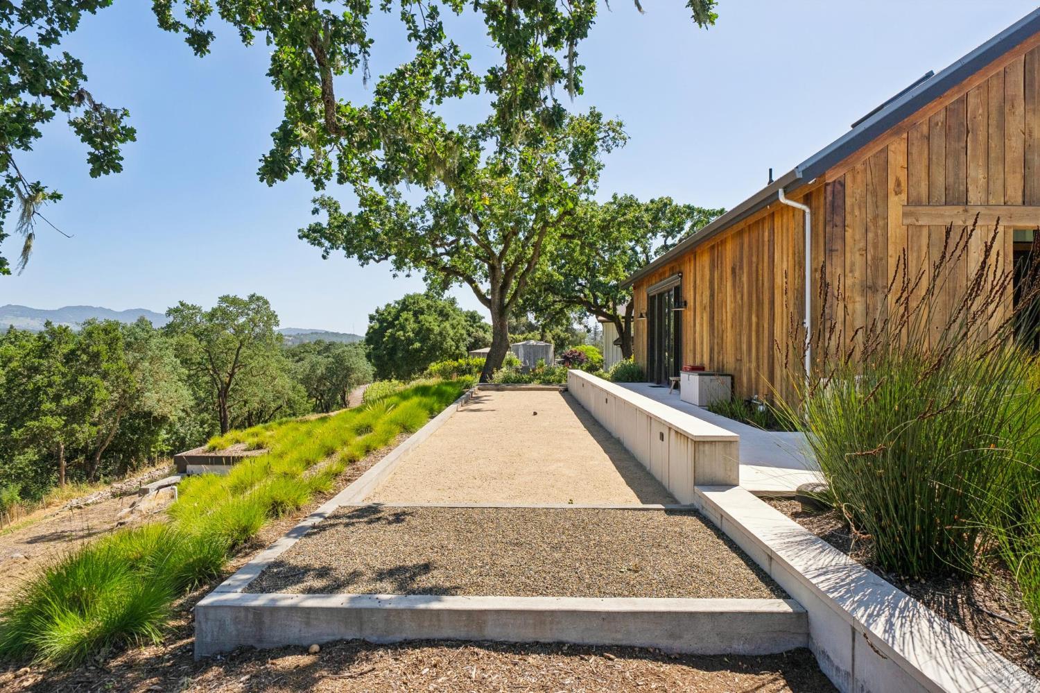 2111 Monticello Road Napa CA 94558