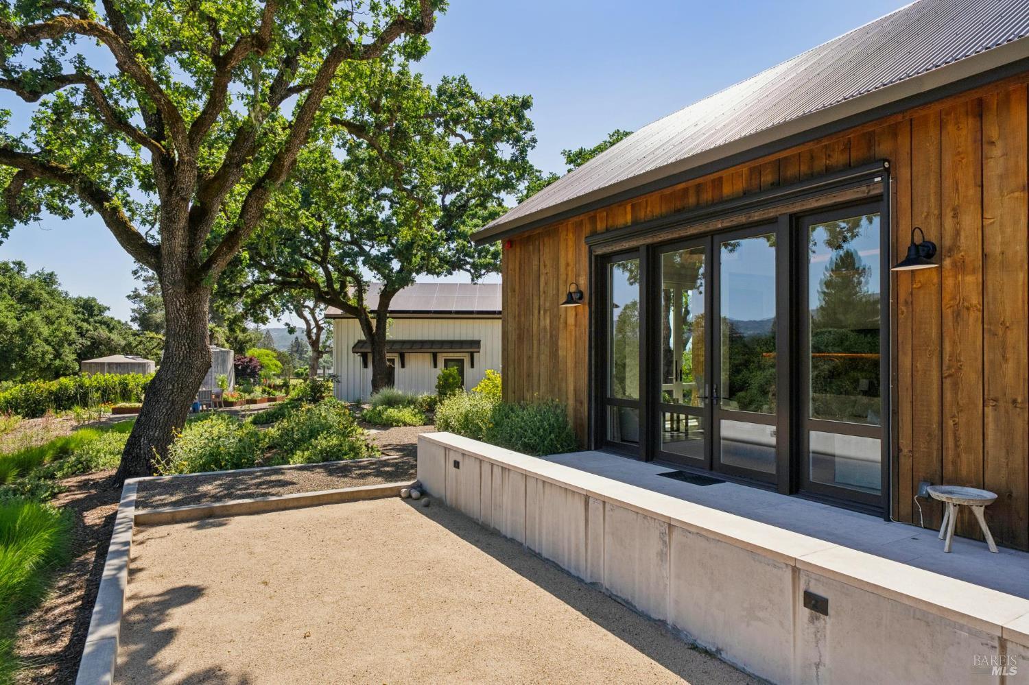 2111 Monticello Road Napa CA 94558