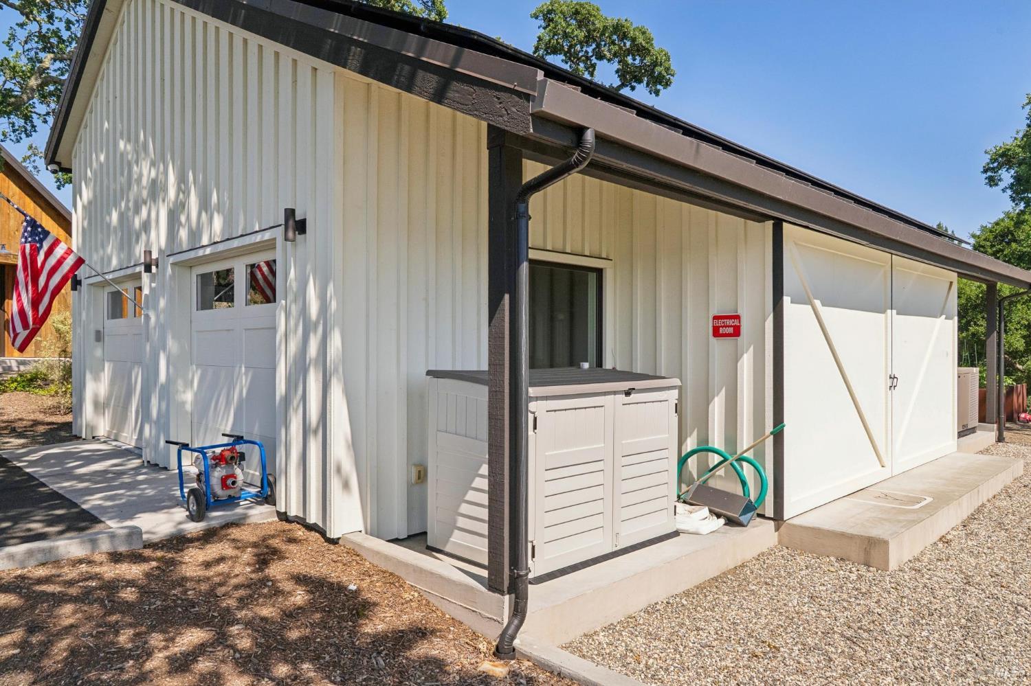 2111 Monticello Road Napa CA 94558