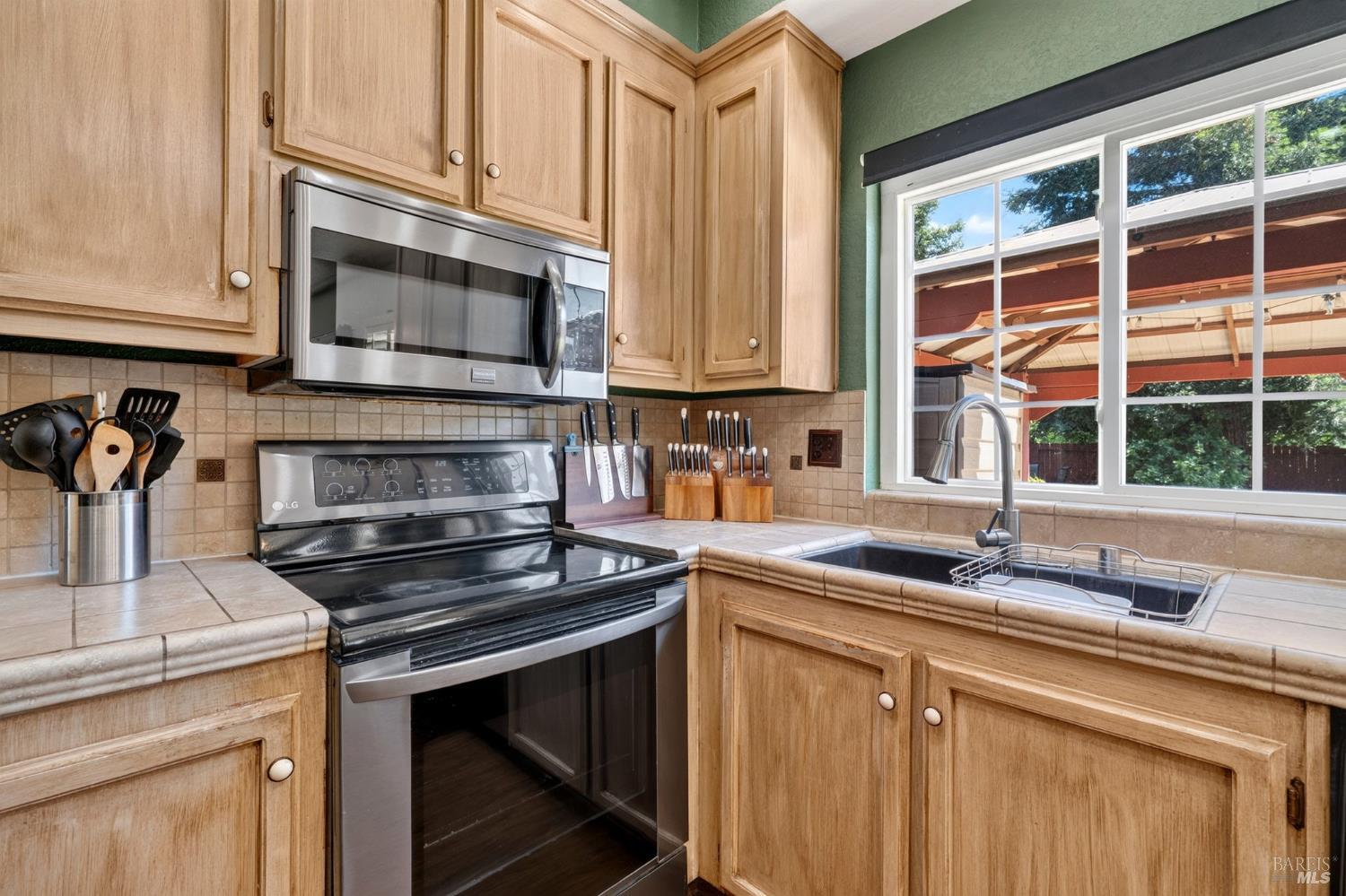 231 Kildare Lane Vacaville CA 95688