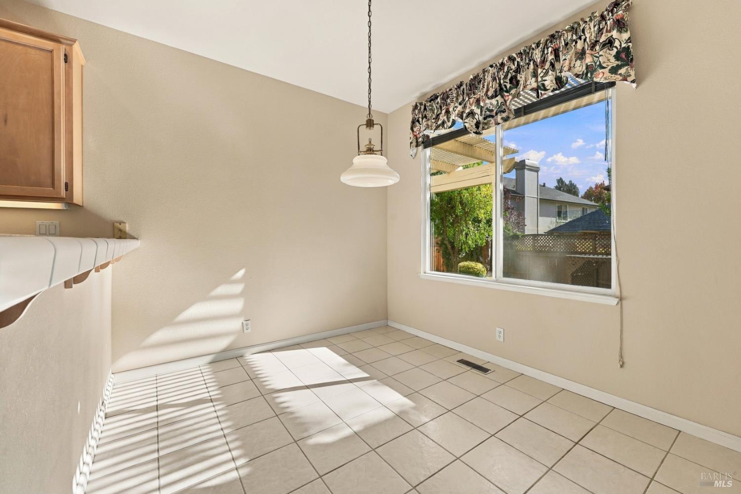 1111 Jennifer Lane Windsor CA 95492