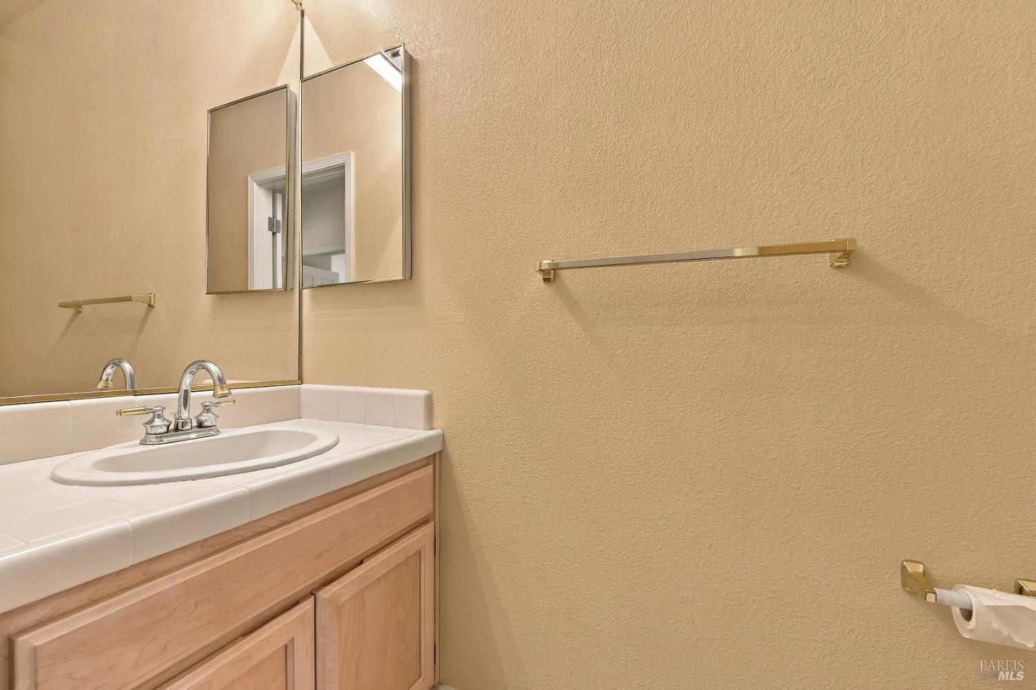 1111 Jennifer Lane Windsor CA 95492