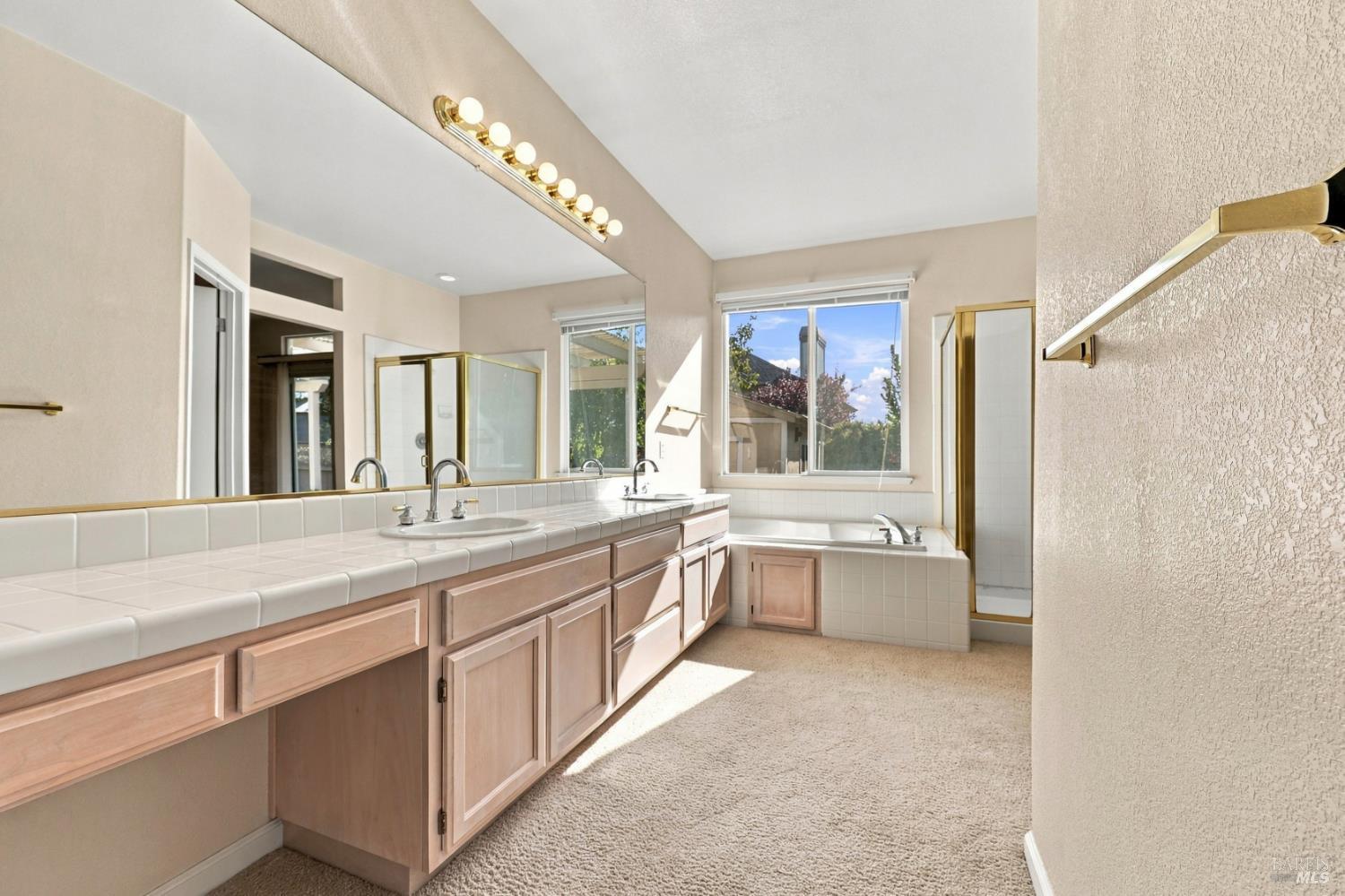 1111 Jennifer Lane Windsor CA 95492