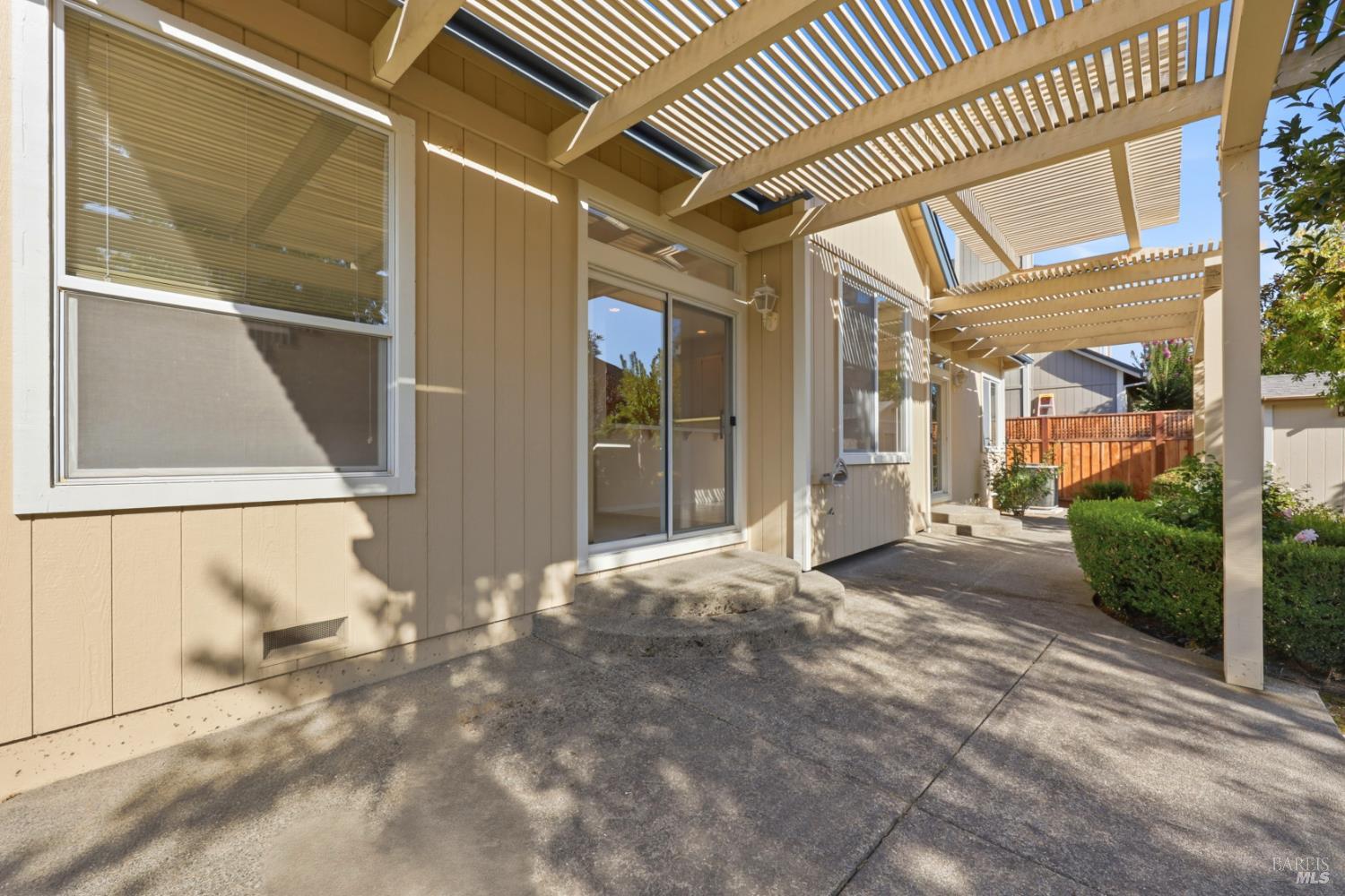 1111 Jennifer Lane Windsor CA 95492
