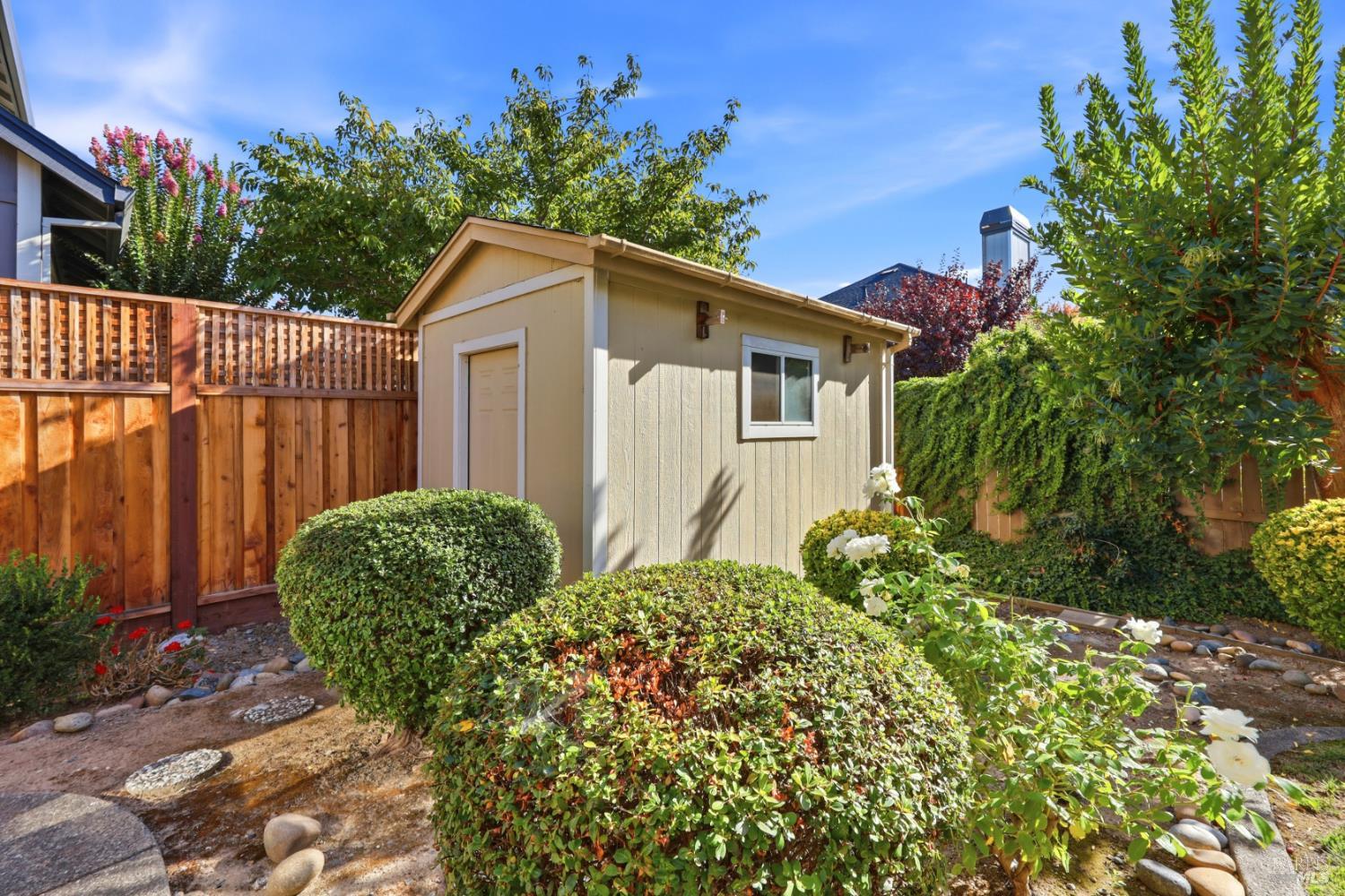 1111 Jennifer Lane Windsor CA 95492