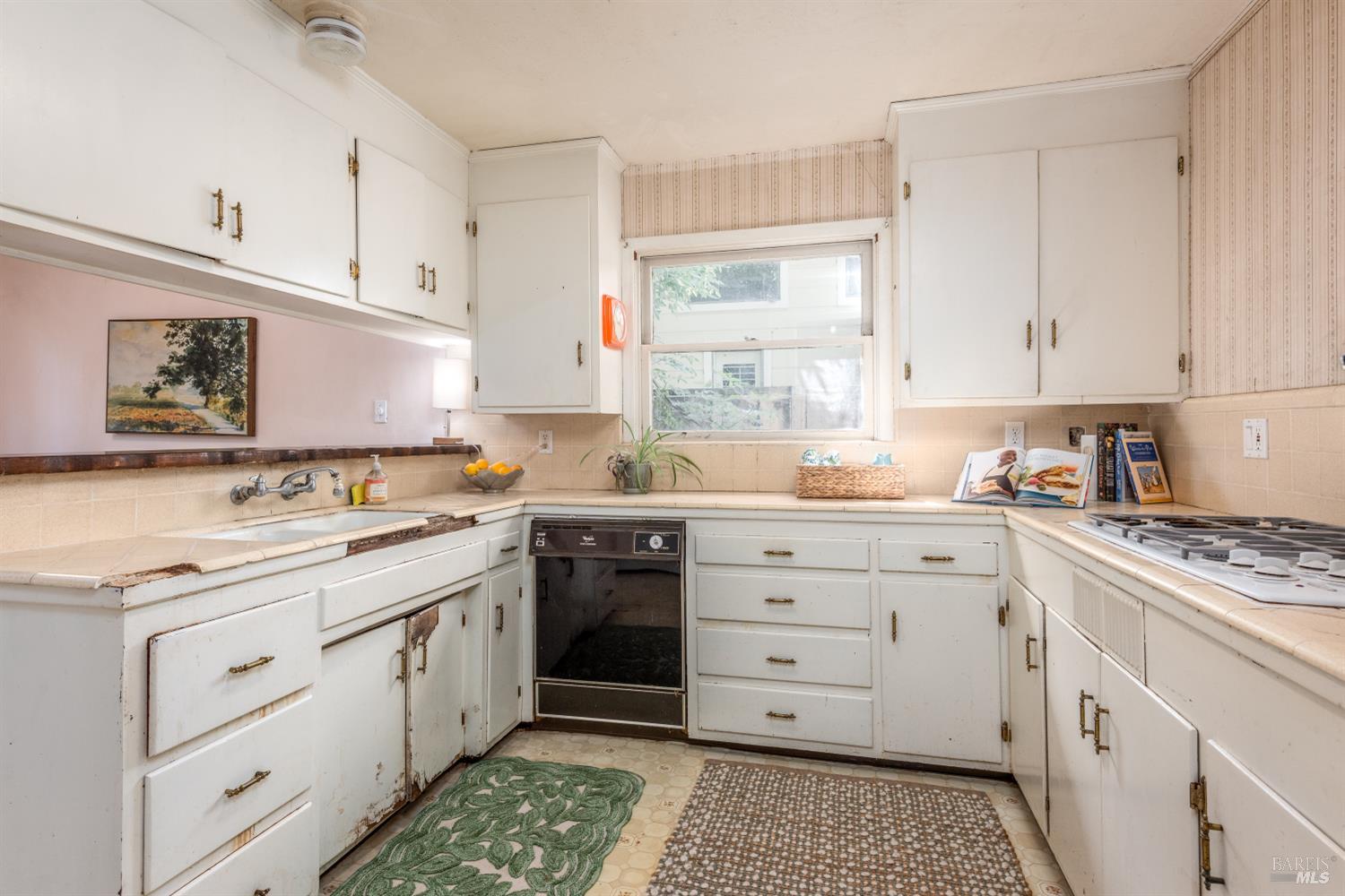 1102 Michigan Drive Santa Rosa CA 95405