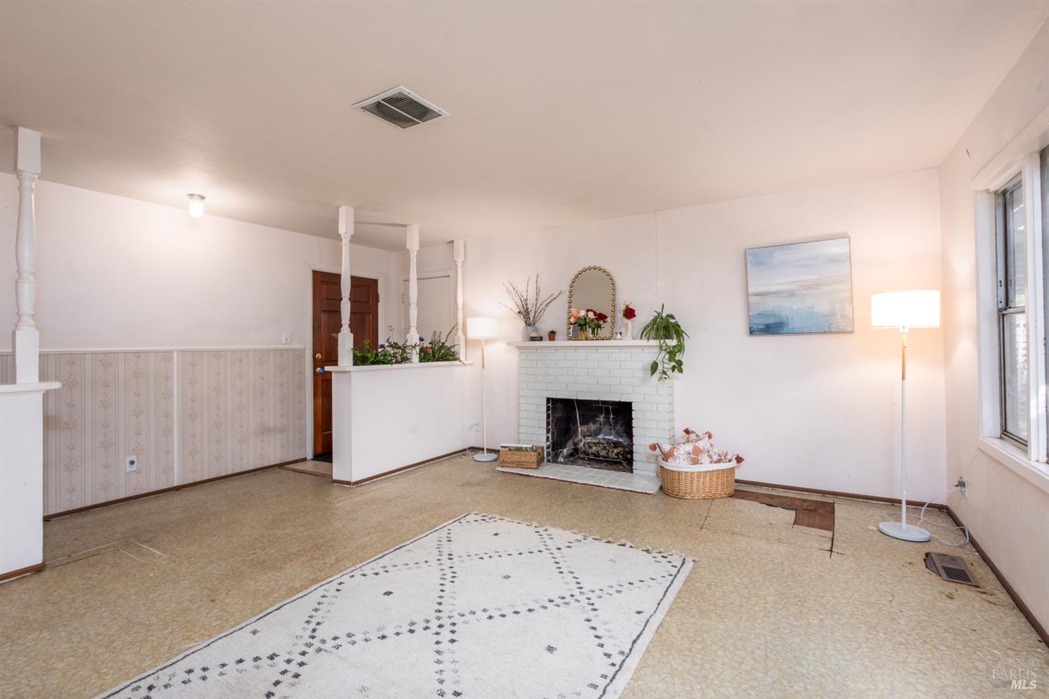 1102 Michigan Drive Santa Rosa CA 95405