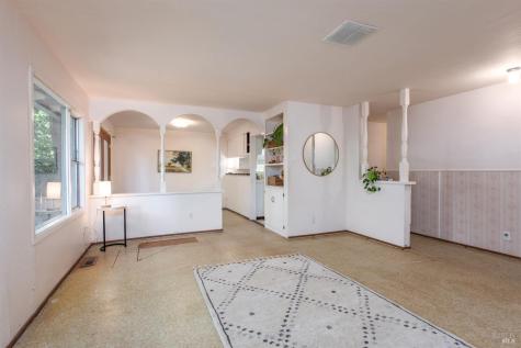 1102 Michigan Drive Santa Rosa CA 95405