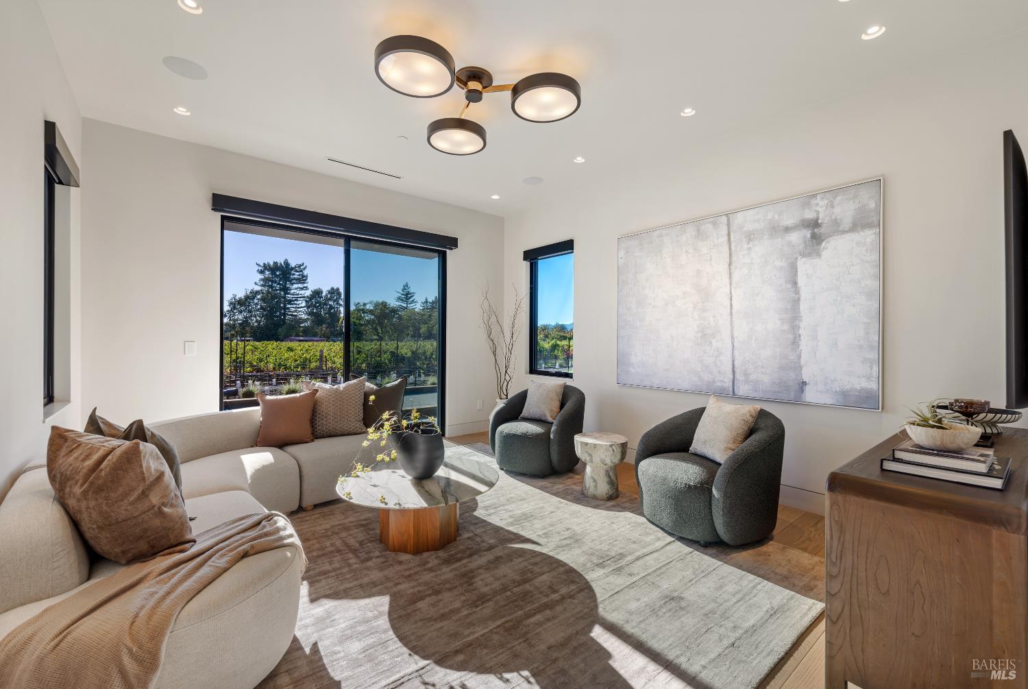 1590 Mckinley Road Napa CA 94558