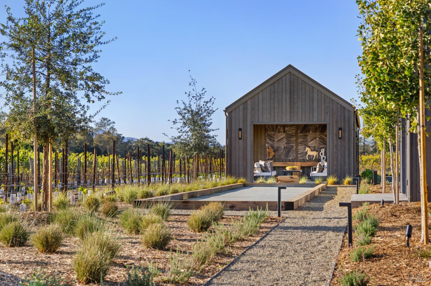 1590 Mckinley Road Napa CA 94558