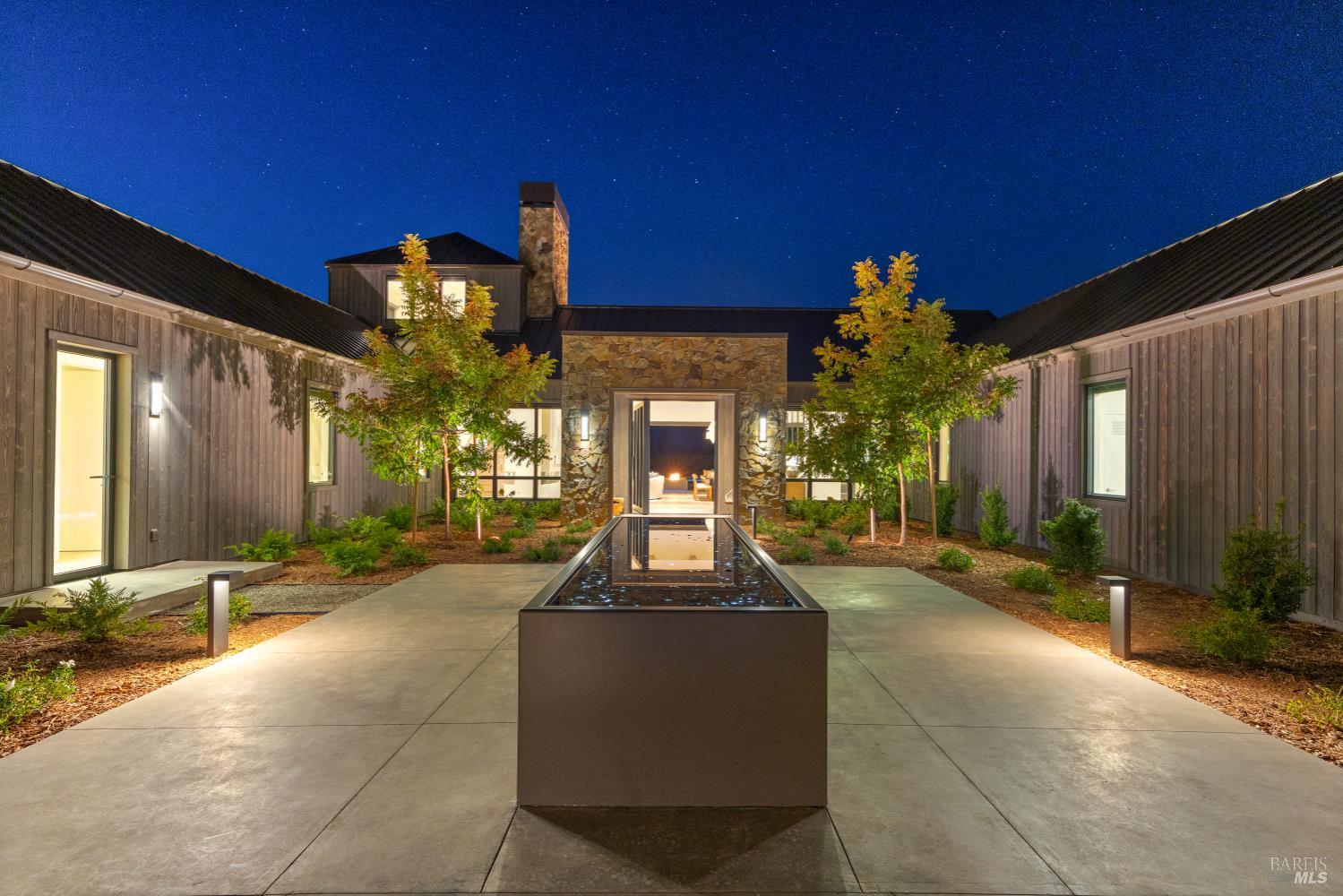 1590 Mckinley Road Napa CA 94558