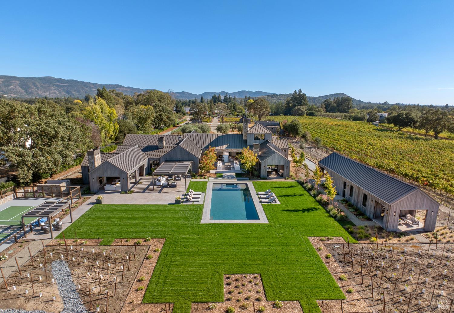 1590 Mckinley Road Napa CA 94558
