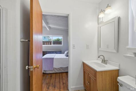 4827 Perezoso Calle Santa Rosa CA 95409