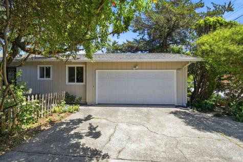 4827 Perezoso Calle Santa Rosa CA 95409