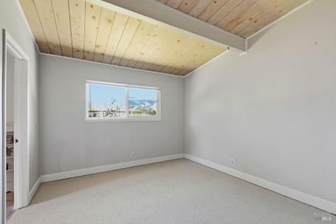 4827 Perezoso Calle Santa Rosa CA 95409