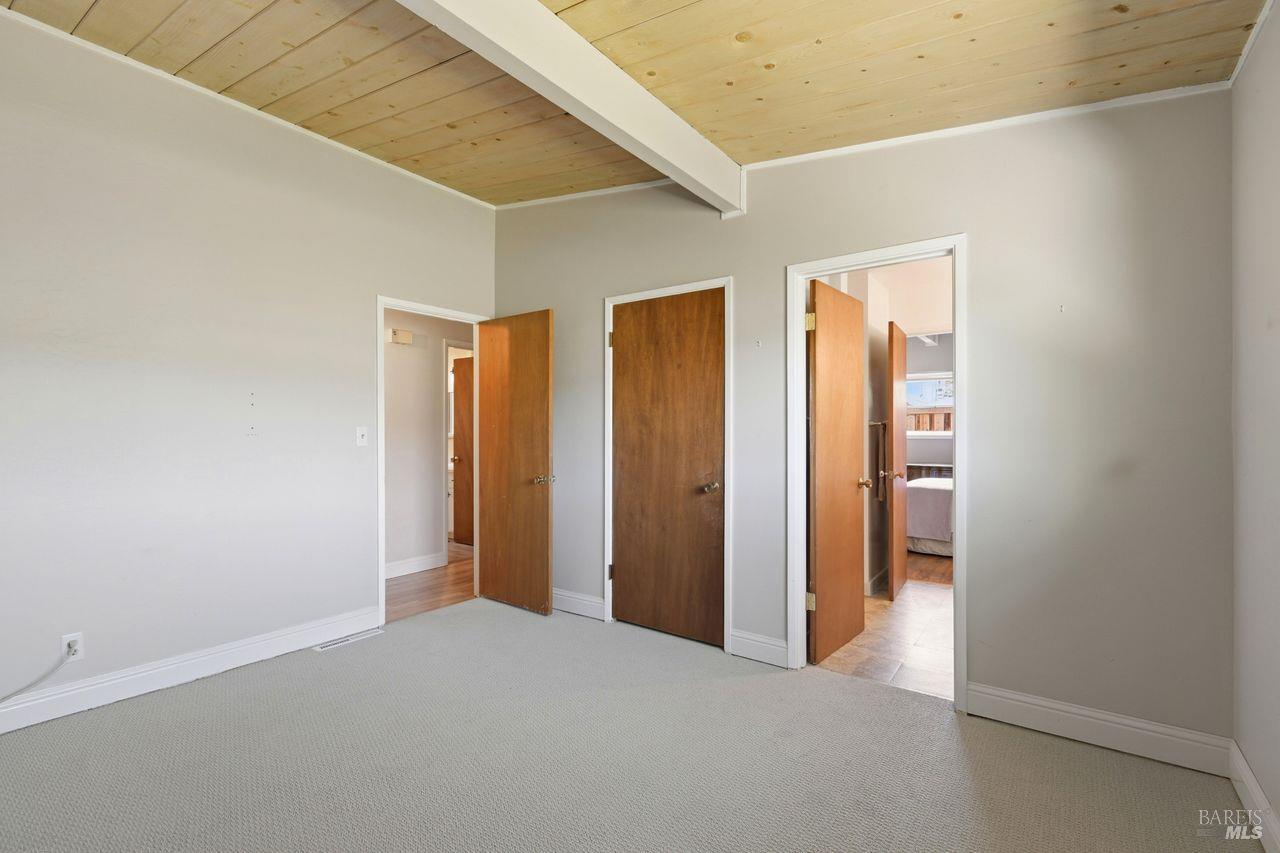 4827 Perezoso Calle Santa Rosa CA 95409