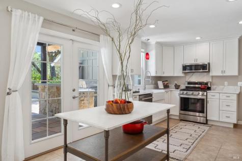 4880 Warm Springs Road Glen Ellen CA 95442