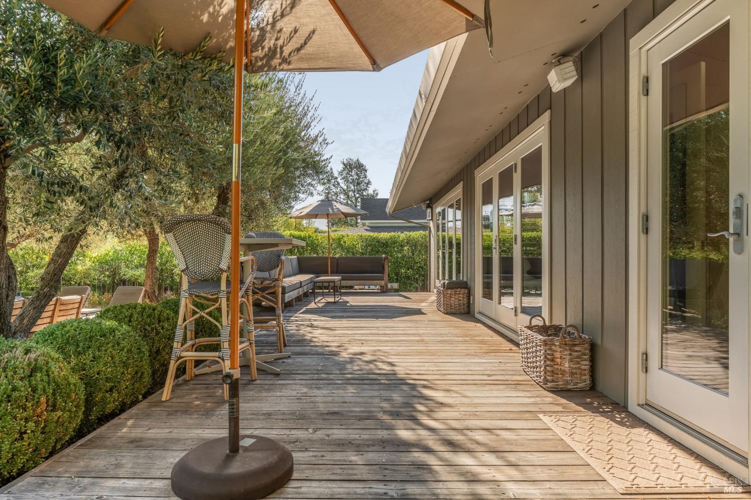 1262 Allyn Avenue St. Helena CA 94574