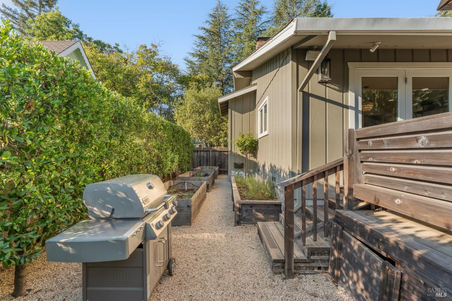 1262 Allyn Avenue St. Helena CA 94574