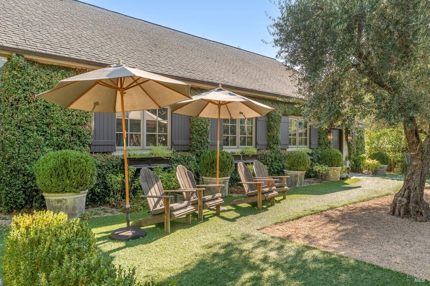 1262 Allyn Avenue St. Helena CA 94574