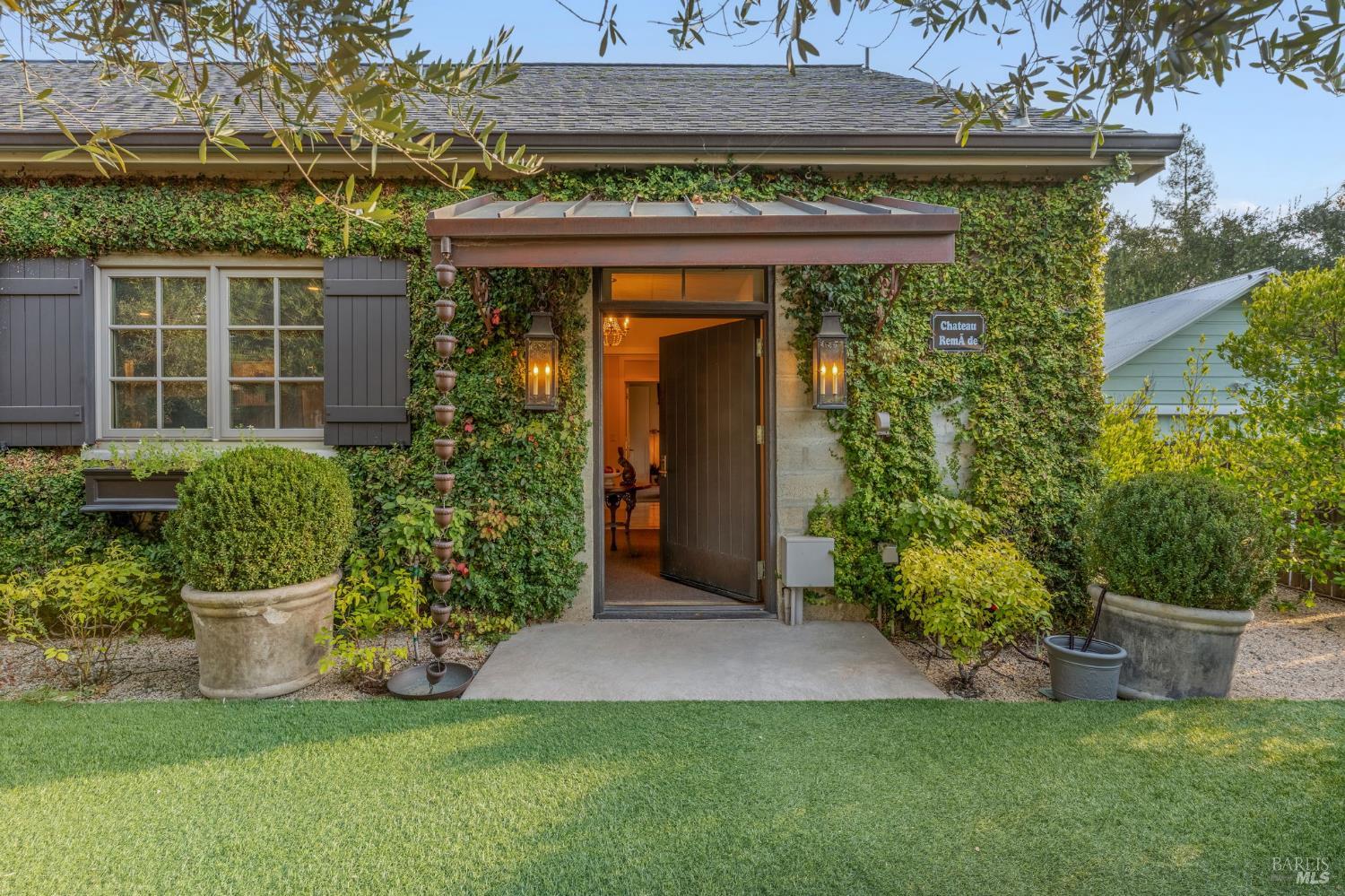 1262 Allyn Avenue St. Helena CA 94574
