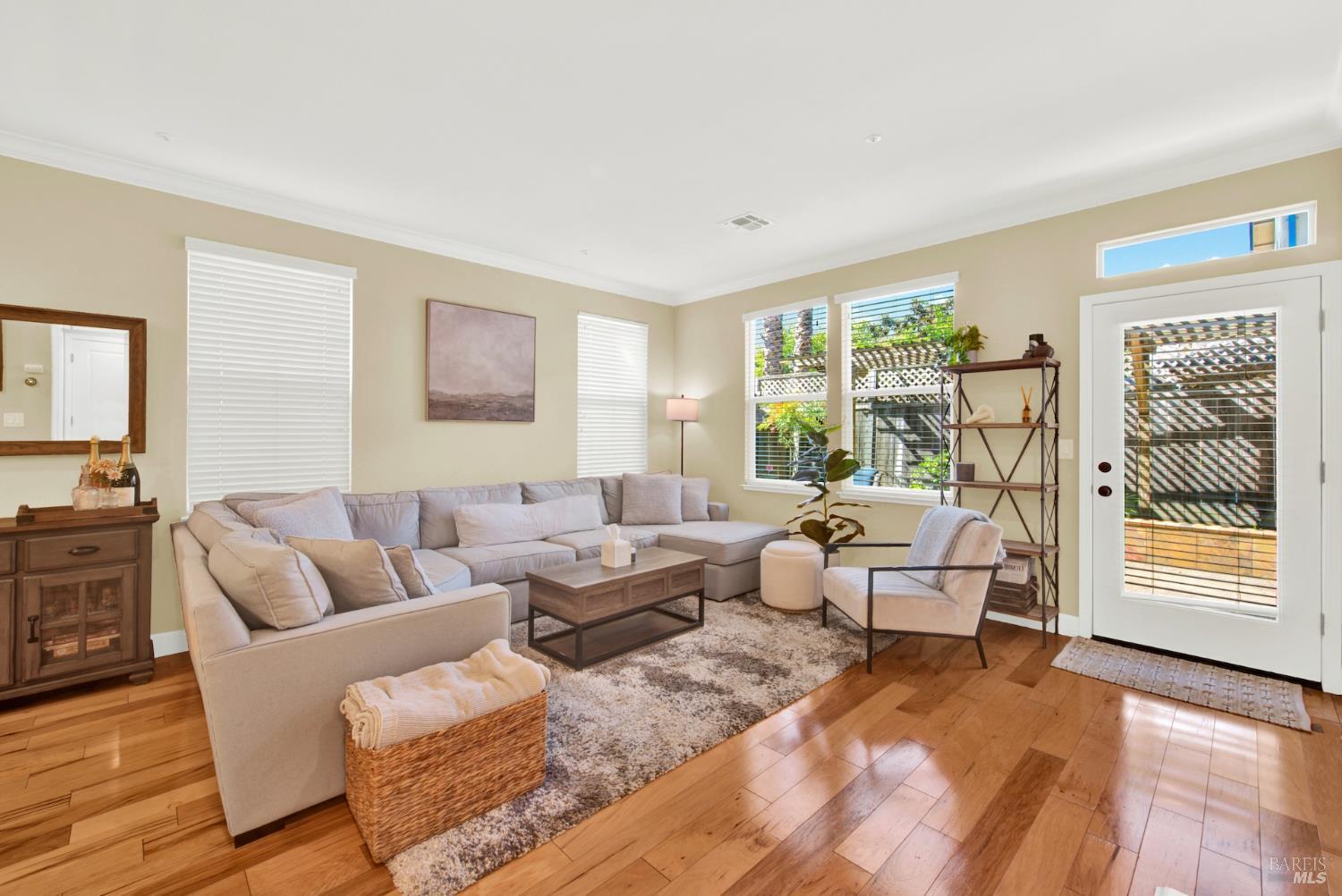 3209 Von Uhlit Ranch Road Napa CA 94558
