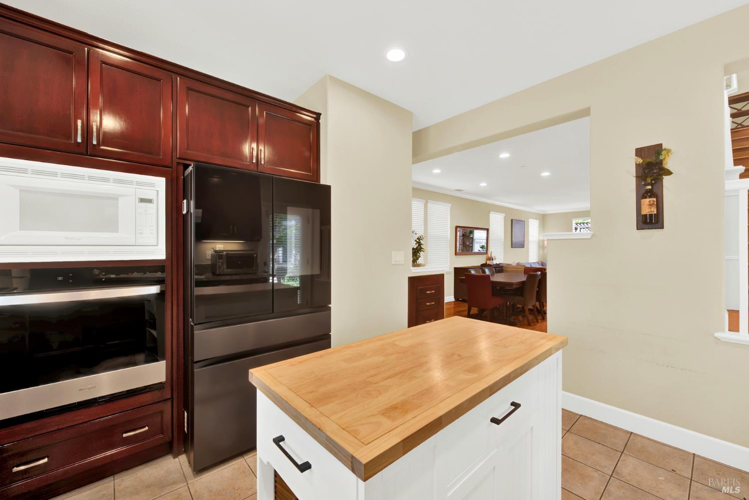 3209 Von Uhlit Ranch Road Napa CA 94558