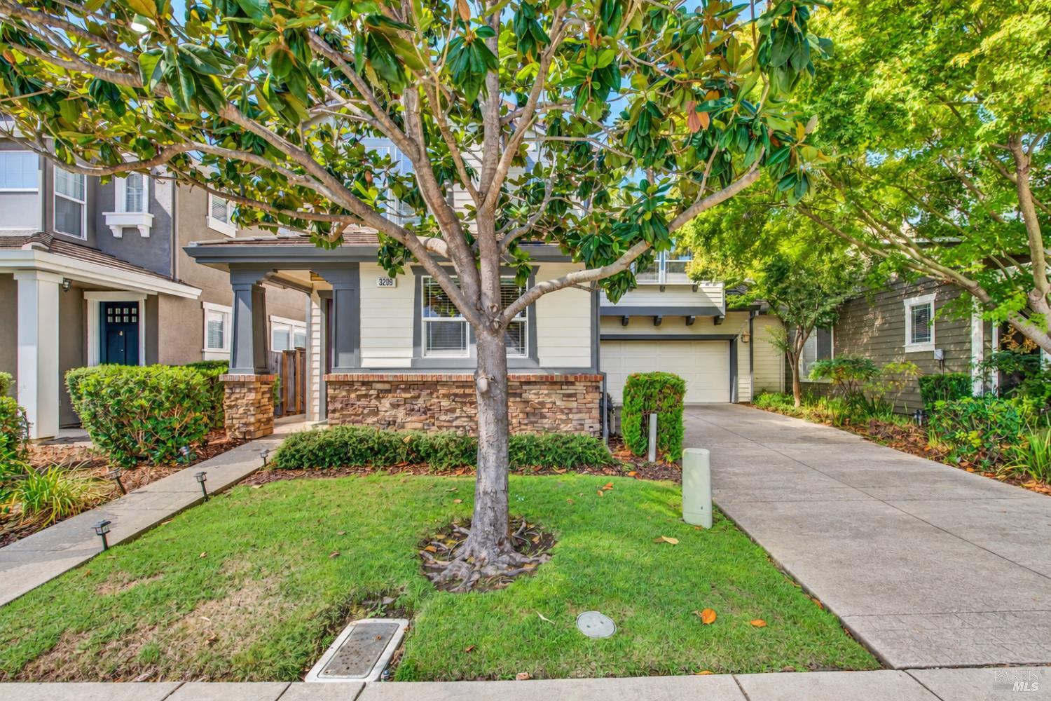 3209 Von Uhlit Ranch Road Napa CA 94558