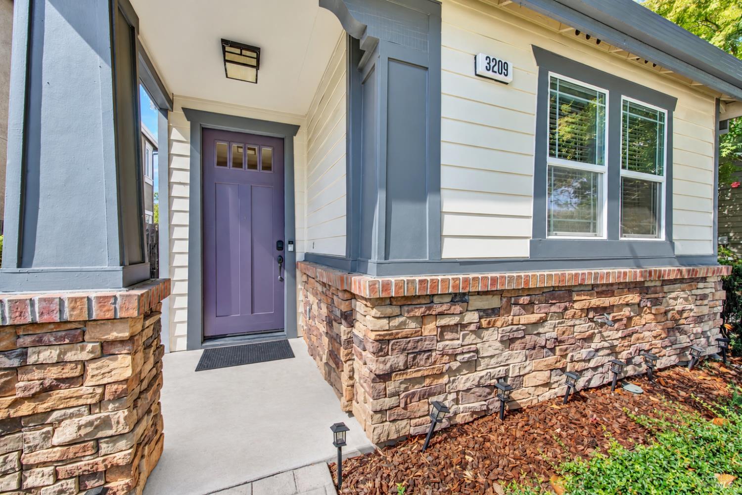 3209 Von Uhlit Ranch Road Napa CA 94558