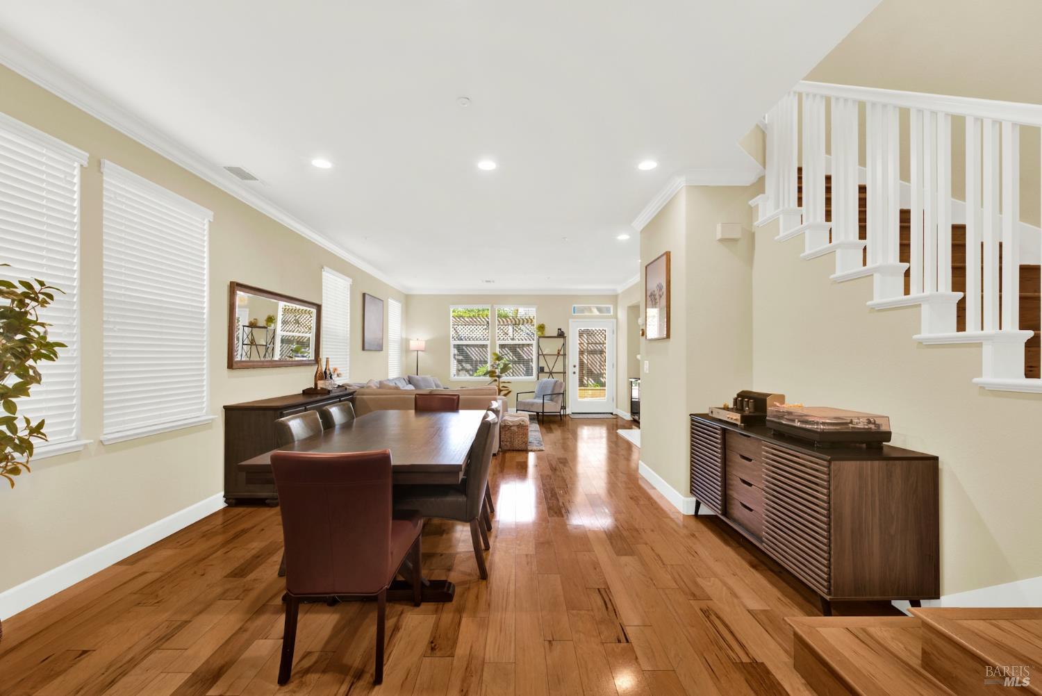 3209 Von Uhlit Ranch Road Napa CA 94558