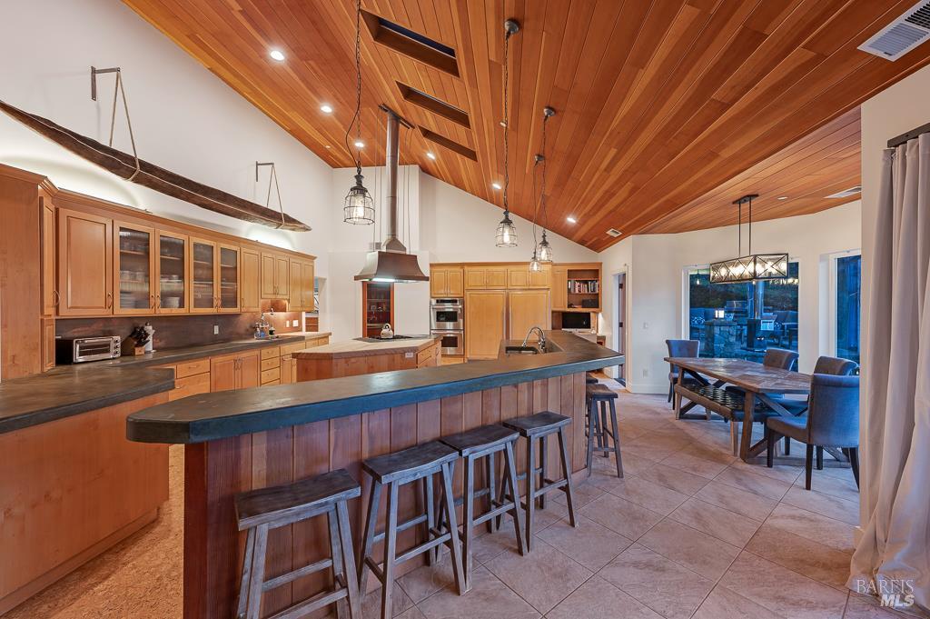 801 Samantha Court Healdsburg CA 95448