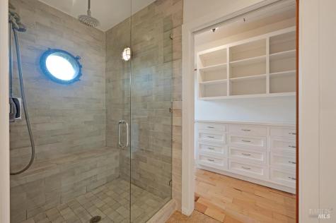 801 Samantha Court Healdsburg CA 95448