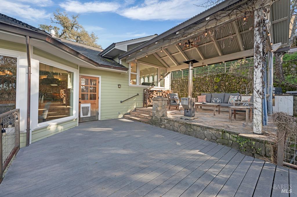 801 Samantha Court Healdsburg CA 95448