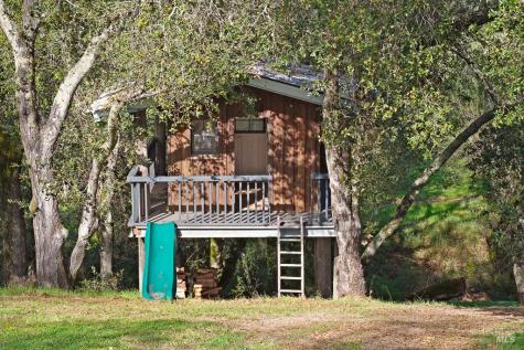 801 Samantha Court Healdsburg CA 95448