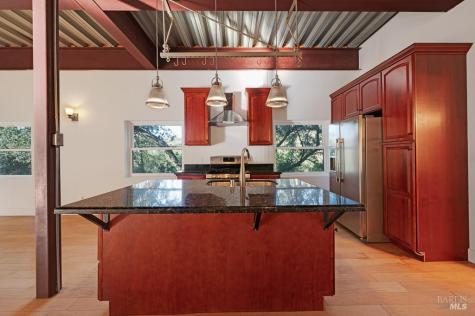 801 Samantha Court Healdsburg CA 95448