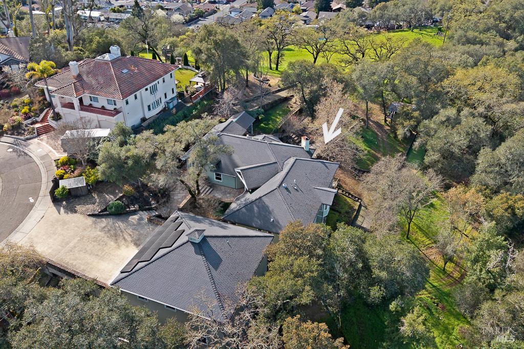 801 Samantha Court Healdsburg CA 95448