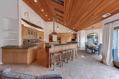 801 Samantha Court Healdsburg CA 95448