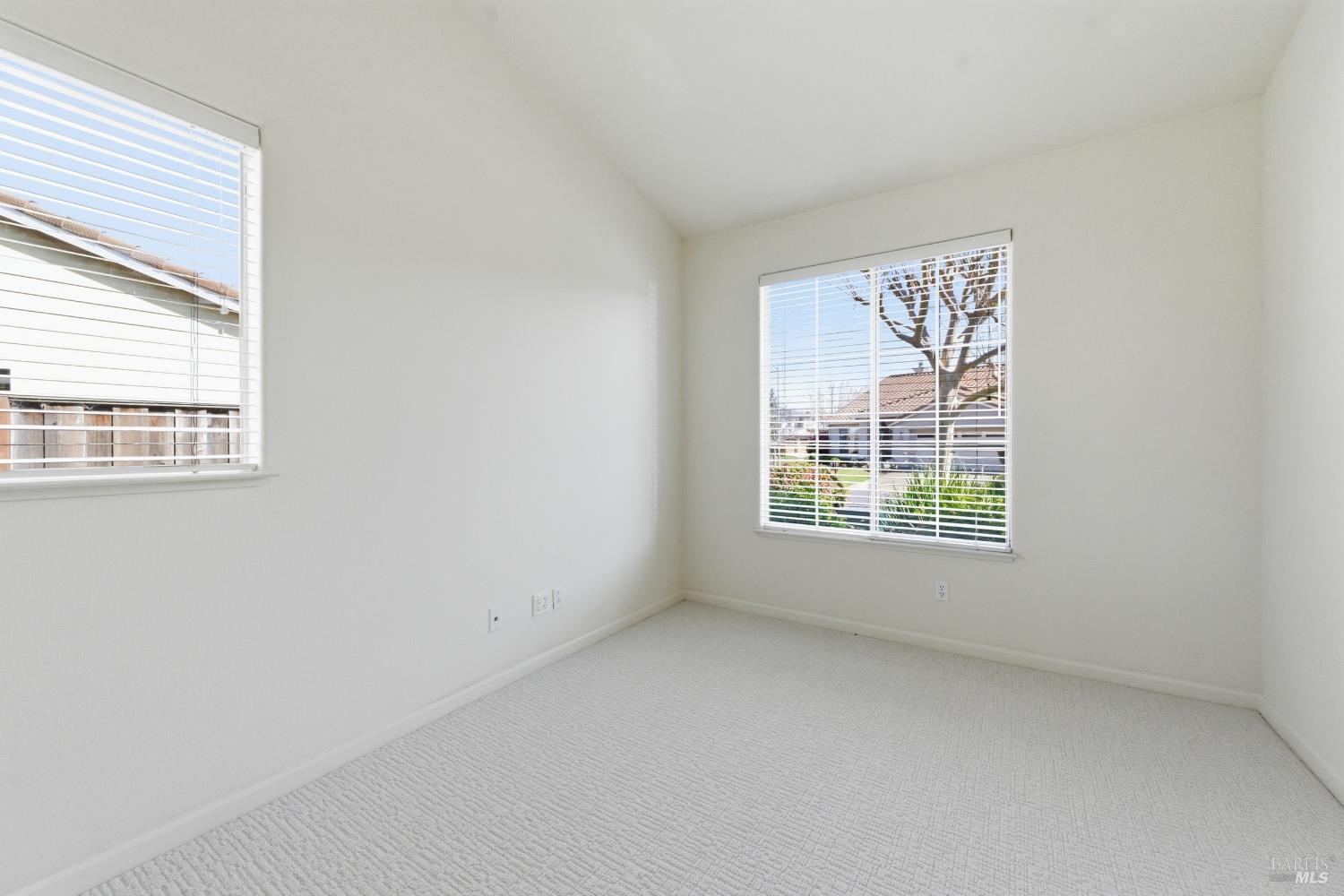 51 Regatta Way Napa CA 94559