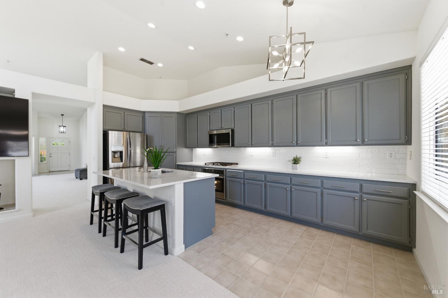 51 Regatta Way Napa CA 94559