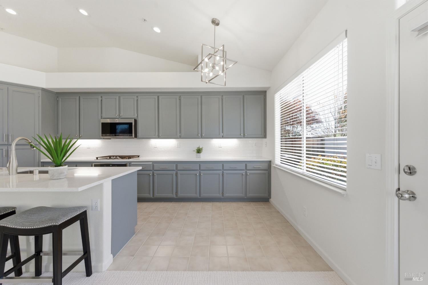 51 Regatta Way Napa CA 94559