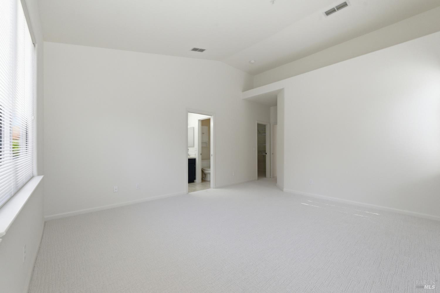 51 Regatta Way Napa CA 94559