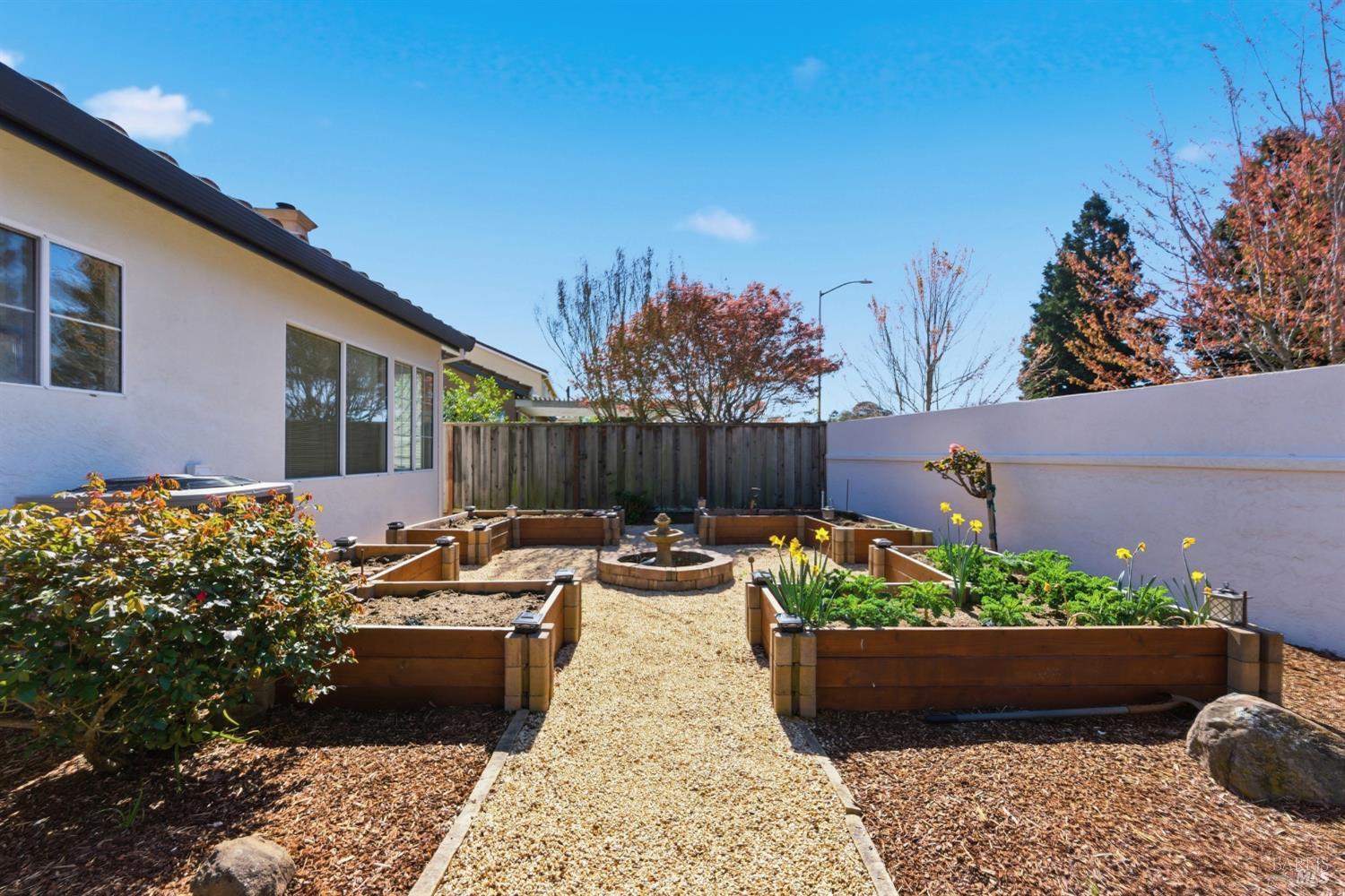 51 Regatta Way Napa CA 94559